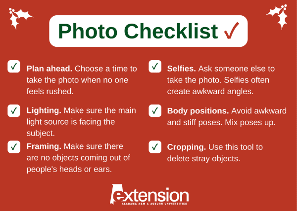 A checklist of tips for taking a good photo for a holiday card. 