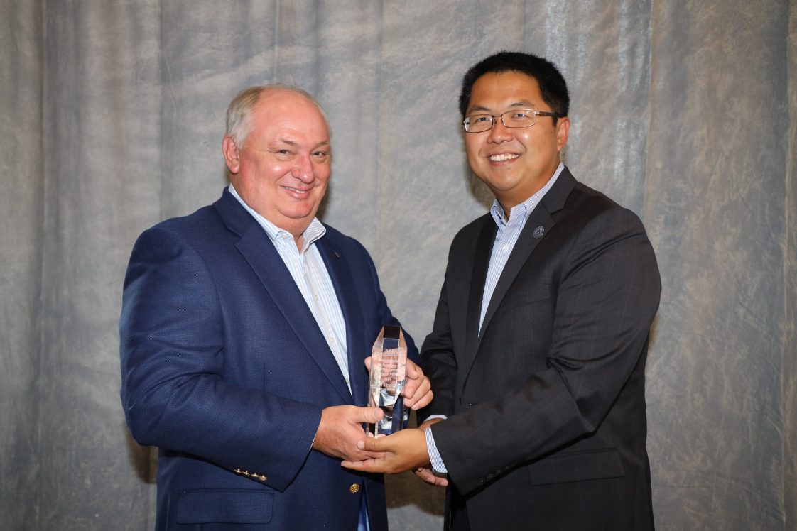 Alabama Farmers Federation president Jimmy Parnell pictured with Steve Li