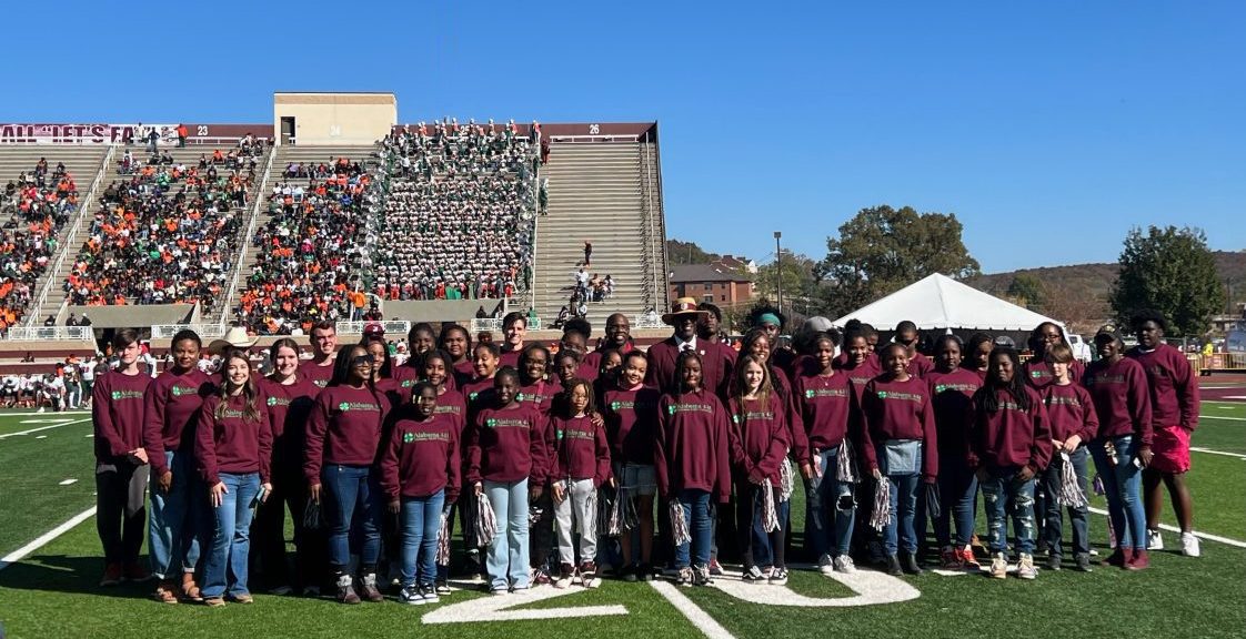 4-H members at the Alabama A&M and Florida A&M University football game.