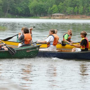 4-H members canoeing on Lay Lake.