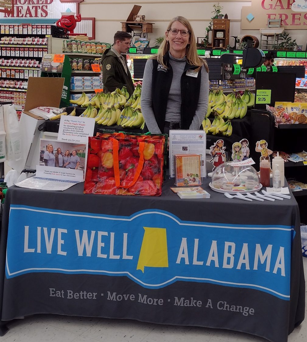 Cindy Harper at a Live Well Alabama Table