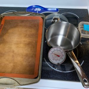 Equipment used to make brittle.