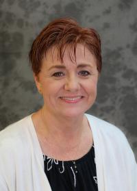 Angie Batemon, Professional Recognition and Awards Committee Chair