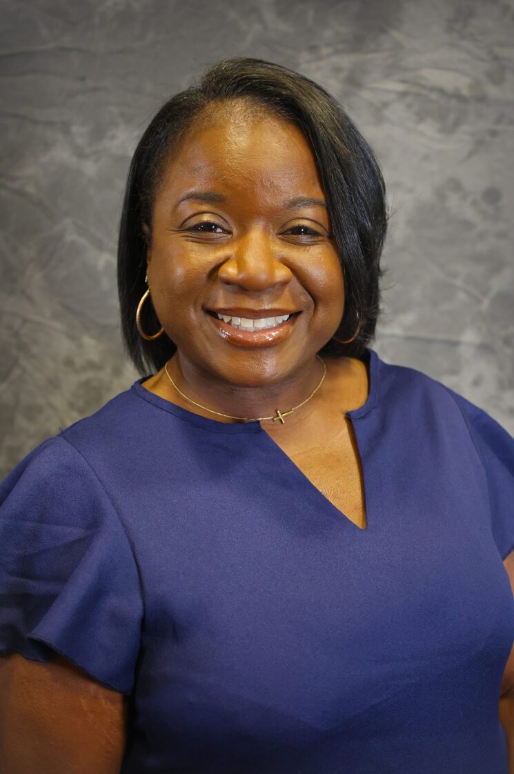 Cynthia Tucker headshot