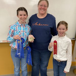 Knight sisters with Brigid McCrea at Fur and Feathers Show