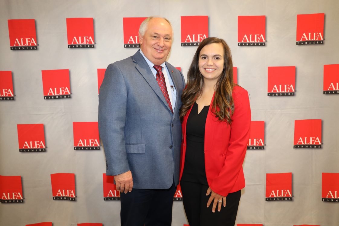 Alabama Extension employee and Colbert County cattle farmer Ali Gotcher, right, graduated from the elite Agricultural Leaders For Alabama (A.L.F.A. Leaders) program Aug. 16 during the Alabama Farmers Federation Farm & Land Conference in Chattanooga, Tennessee. Gotcher is pictured with Federation President Jimmy Parnell.