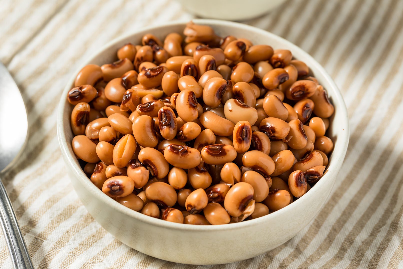 Organic Raw Black Eye Peas in a Bowl