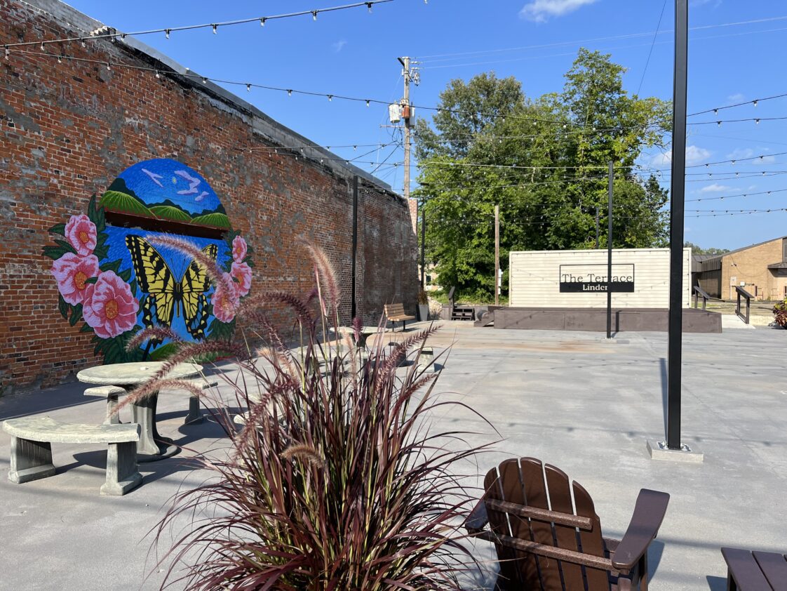 A mural and seating area in The Terrace in downtown Linden, Alabama. 