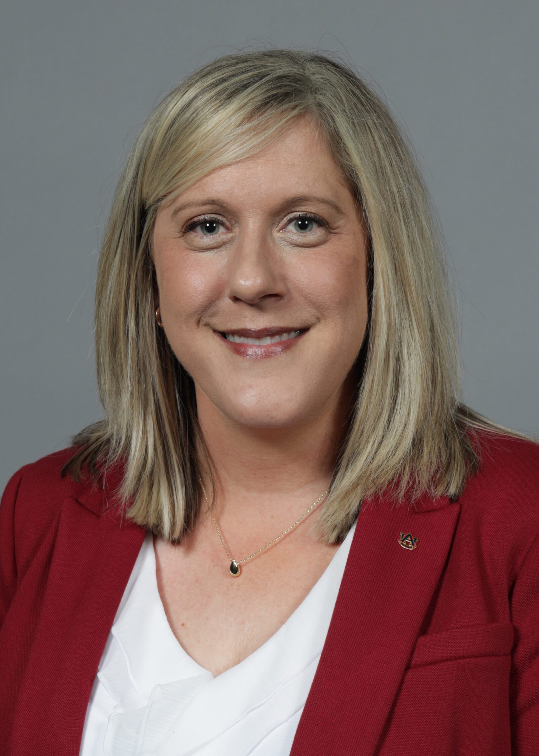 Head shot of Kristen Roberson.